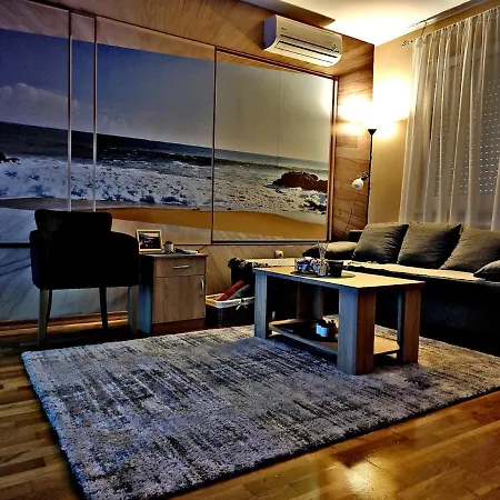 Espresso Sa Parkingom Apartman *