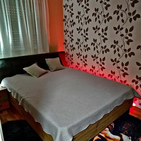 Apartamento Espresso Sa Parkingom